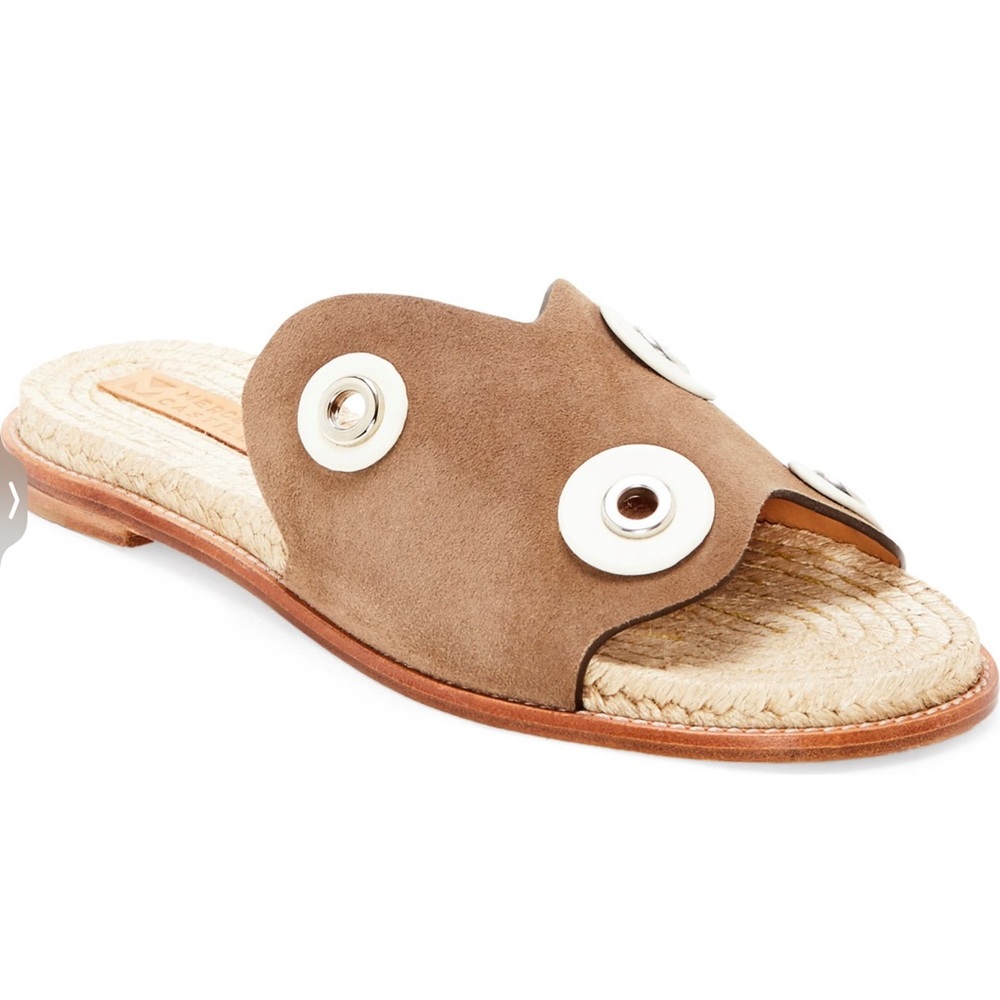 SALE!!!!!  Great Mercedes Castillo Tan Suede Flat Sandals Sz 6.5